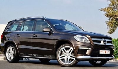 مرسيدس بنز GL 500 4 MATIC - FULL OPTION - GCC SPECIFICATION - EXCELLENT CONDITION