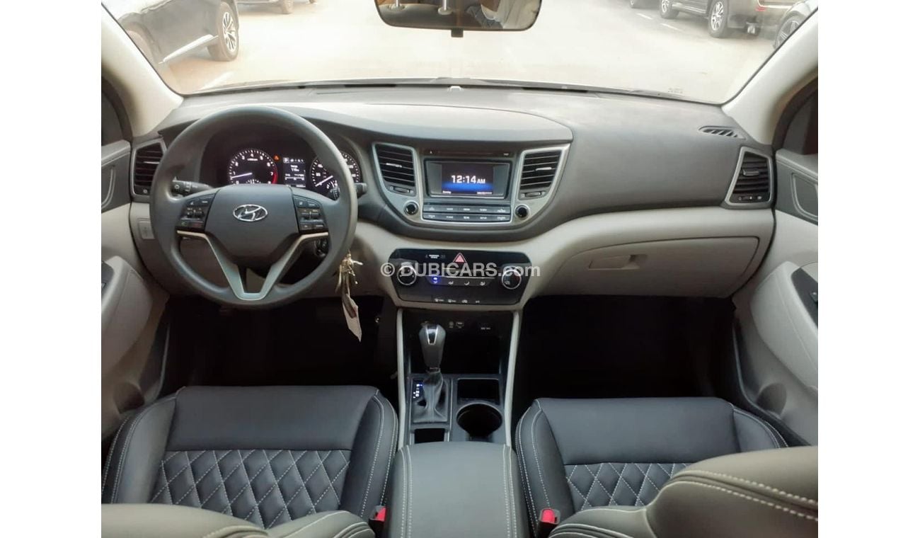 Hyundai Tucson 2.0L 2.0L