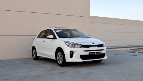 Kia Rio LX ACCIDENTS FREE - GCC - SUNROOF - ORIGINAL PAINT - PERFECT CONDITION INSIDE OUT