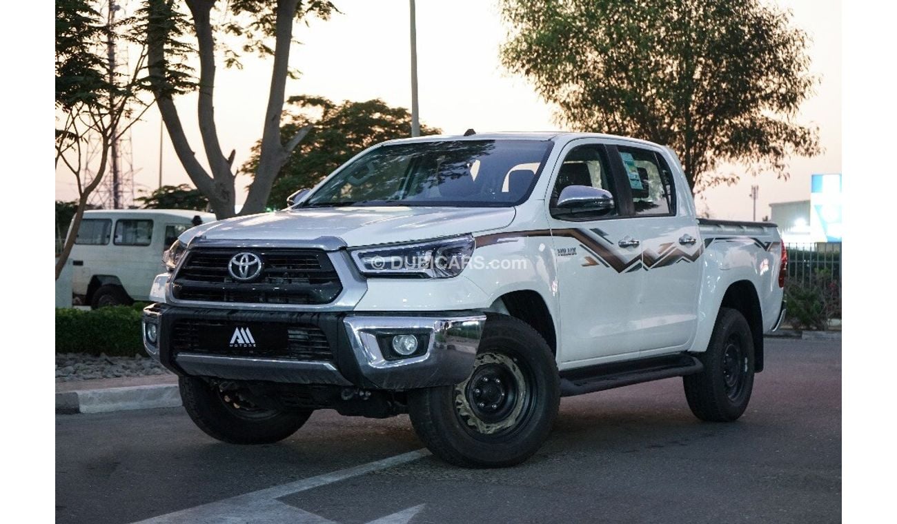 تويوتا هيلوكس 2.8L DIESEL MT MID OPTION 2024