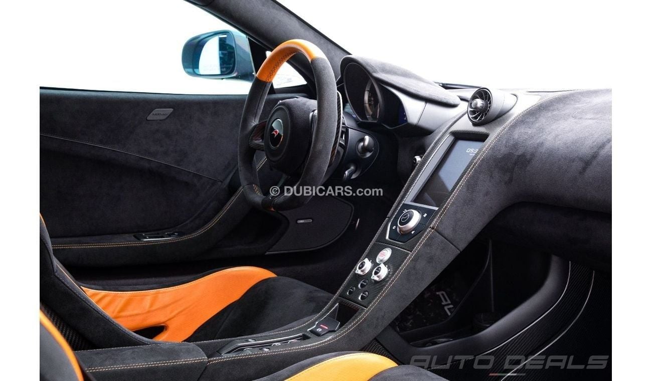 McLaren 675LT MSO 1 of 500 | GCC | with Carbon Fiber Package | Fully Loaded | 3.8L V8