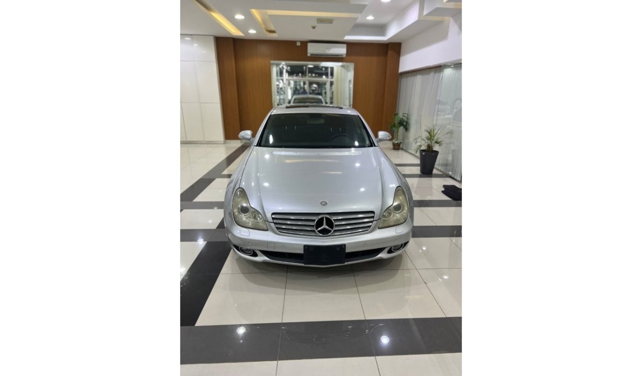 مرسيدس بنز CLS 500