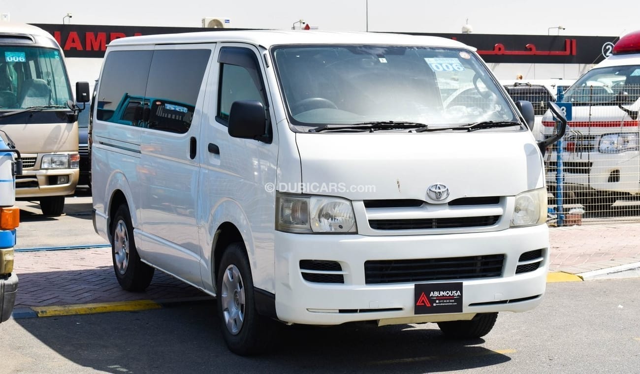 Toyota Hiace Diesel M/T Right Hand  5000200