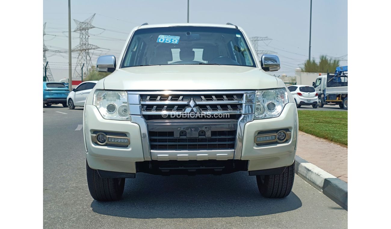 Mitsubishi Pajero // 889 AED Monthly // SUNROOF / ELECTRIC / LEATHER SEAT LOT / FOP  (LOT #16836 )