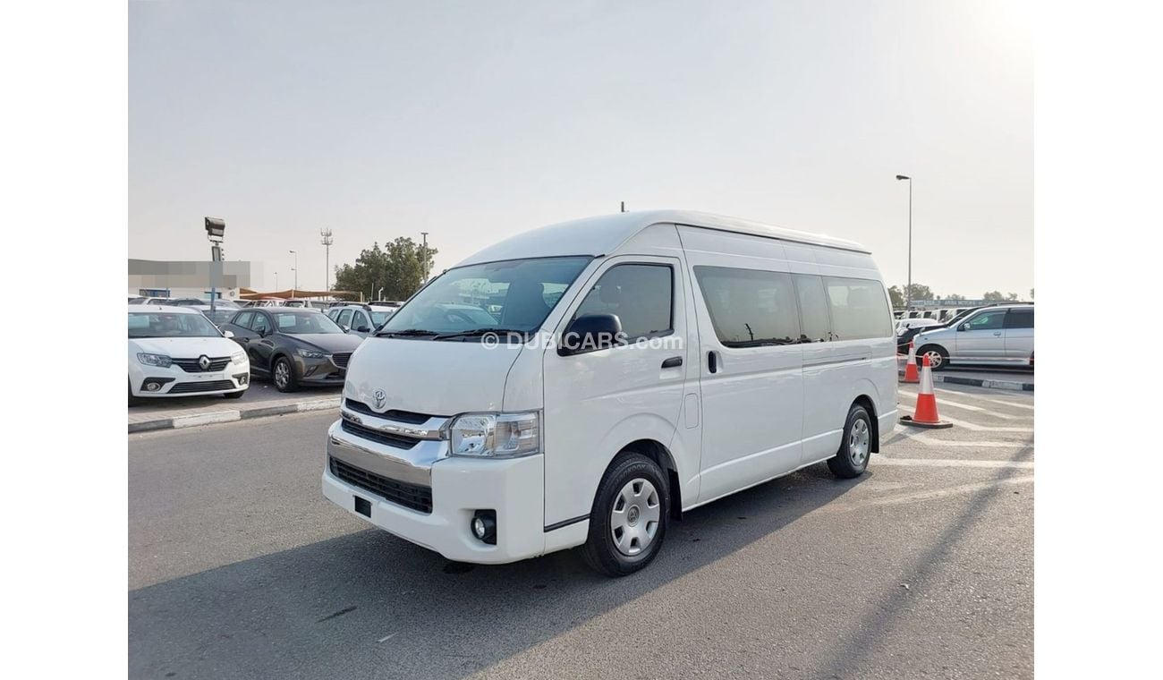 تويوتا هاياس TOYOTA HIACE COMMUTER VAN RIGHT HAND DRIVE(PM64467)