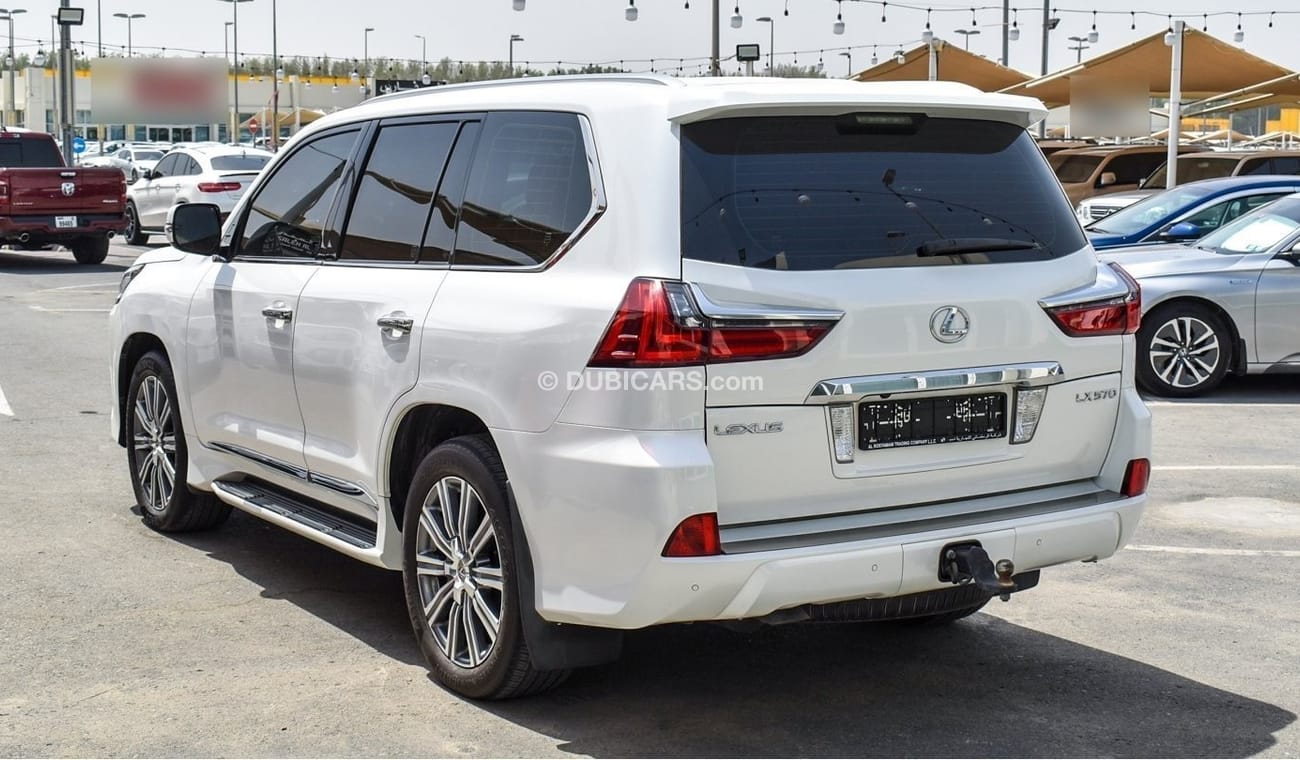 Lexus LX570