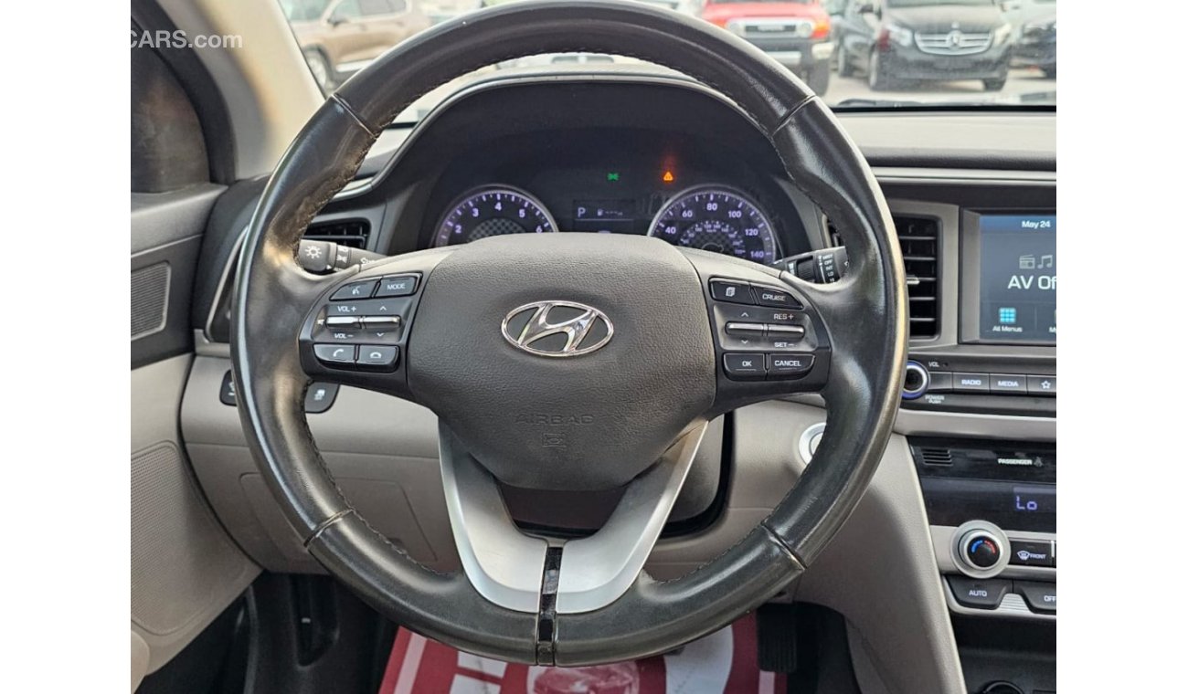 Hyundai elantra 2020 on sale steering wheel size