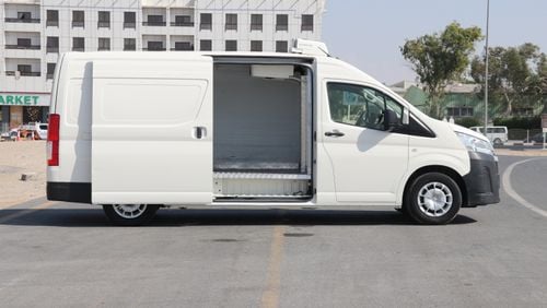 Toyota Hiace Haigh Roof Chiller