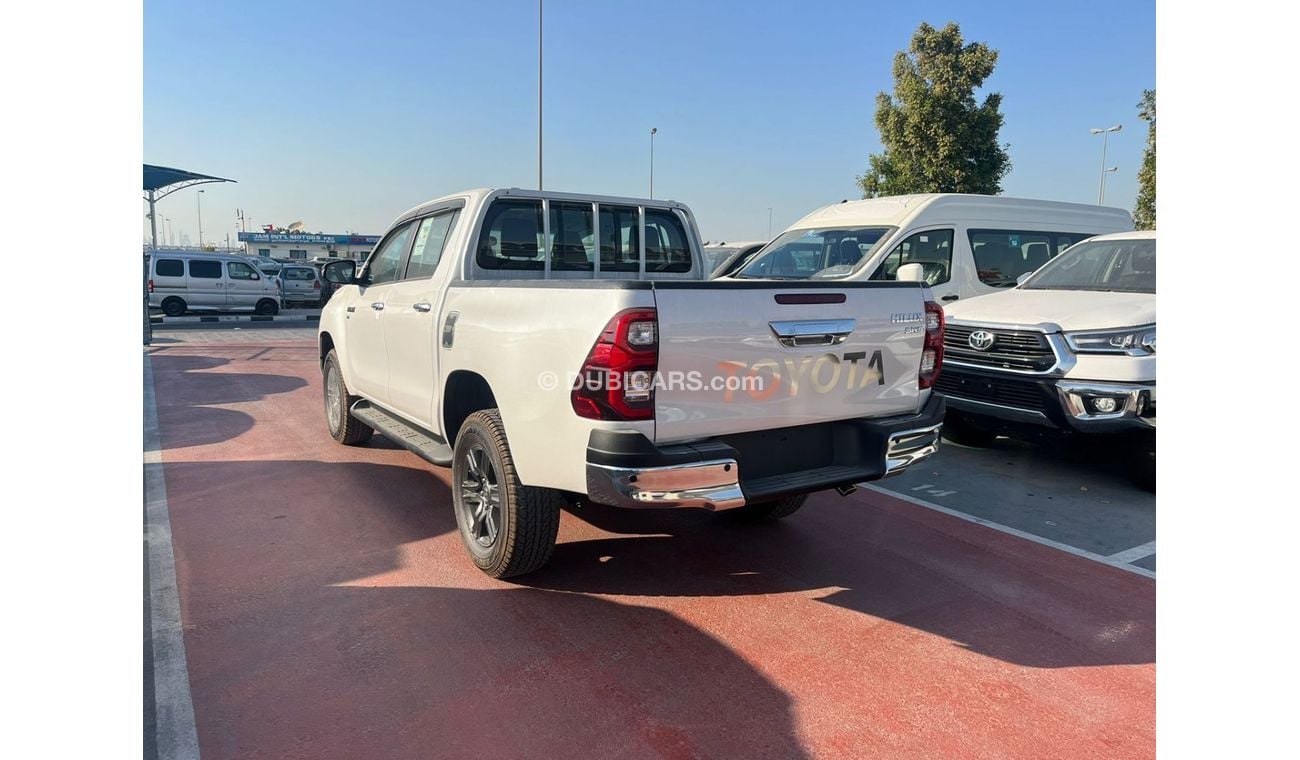 Toyota Hilux TOYOTA HILUX 4.0 SR5 WHITE 2025