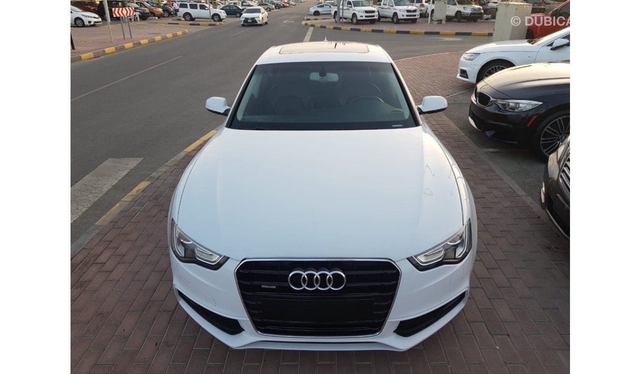 Audi A5 2013 GCC car prefect condition full service full option low mileage