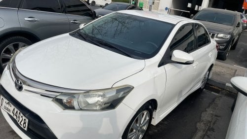 Toyota Yaris SE Clean Car