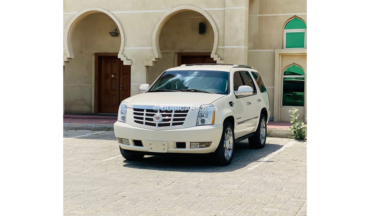 Cadillac Escalade Premium Good condition car GCC