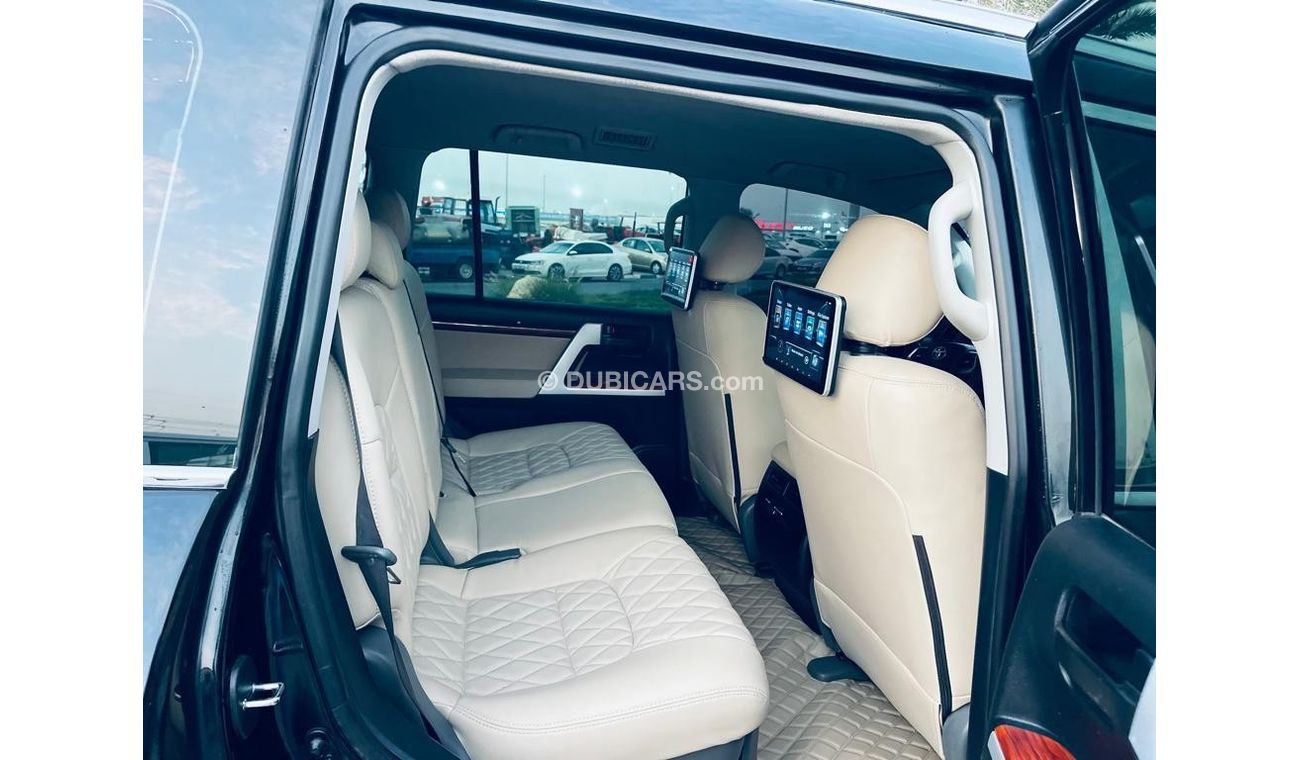 تويوتا لاند كروزر Land Cruiser 2012  facelift 2023 LHD