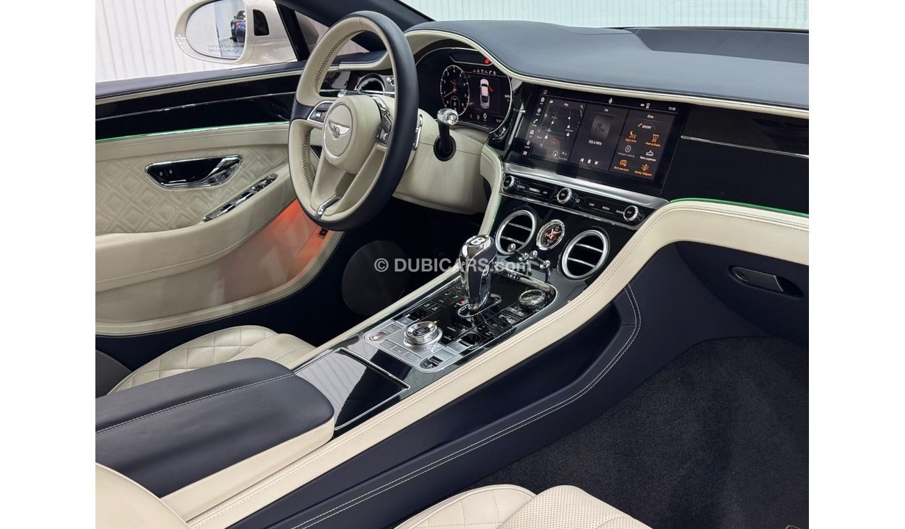 بنتلي كونتيننتال جي تي 2019 Bentley Continental GT, One Year Warranty, Full Service History, GCC