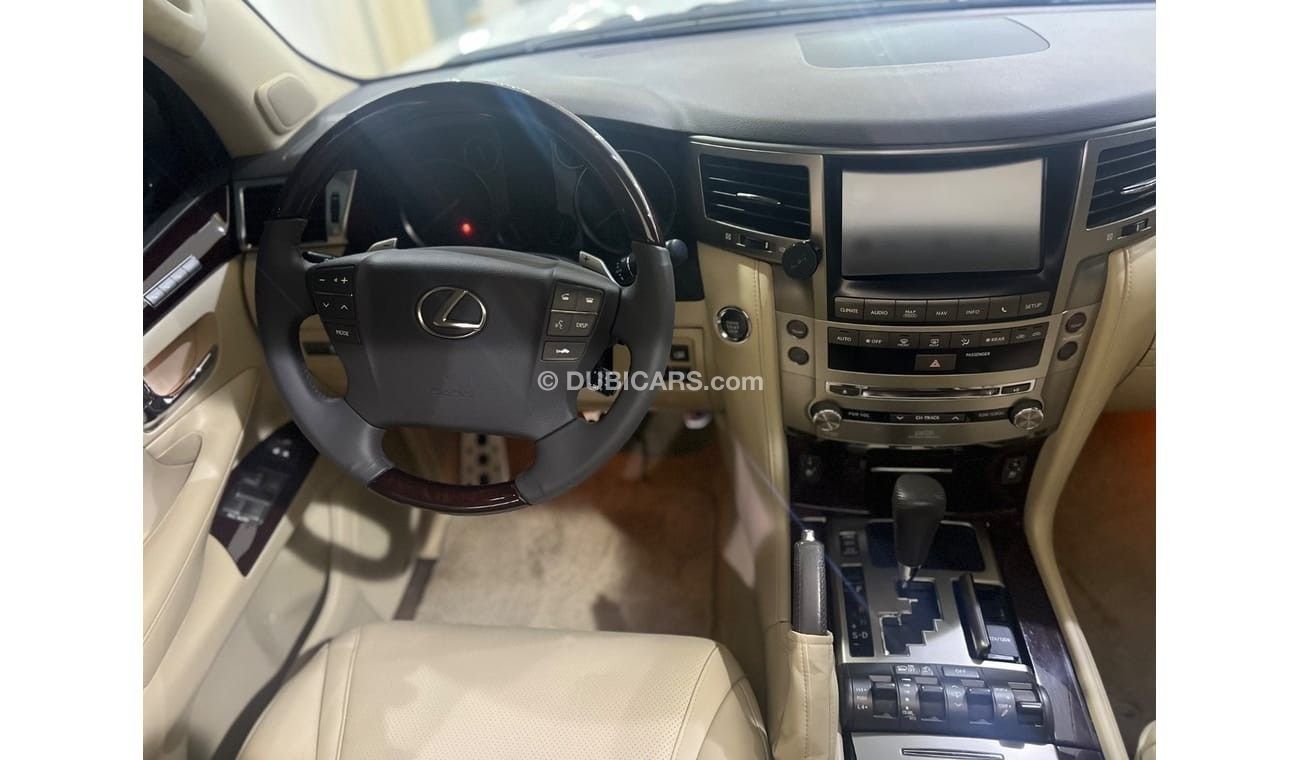 Lexus LX570 Platinum 5.7L model 2014 used like new GCC specifications only one owner