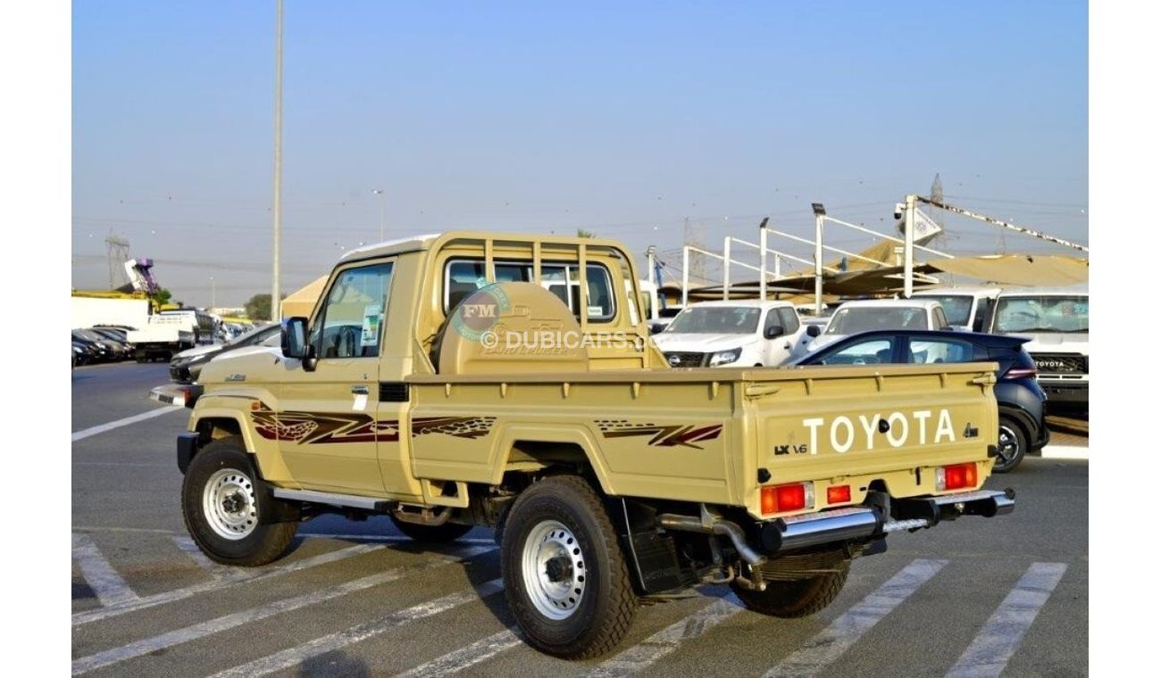 Toyota Land Cruiser Pick Up 79 DX 4.0L Petrol (Double Tank)