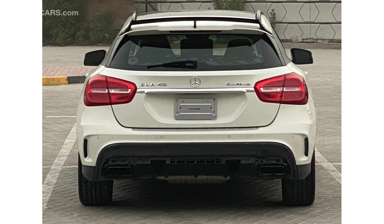 Mercedes-Benz GLA 45