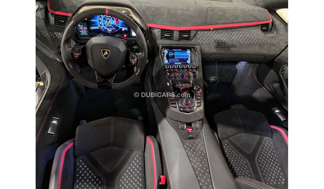 Lamborghini Aventador LP760-4 ROADSTER 1 of 250