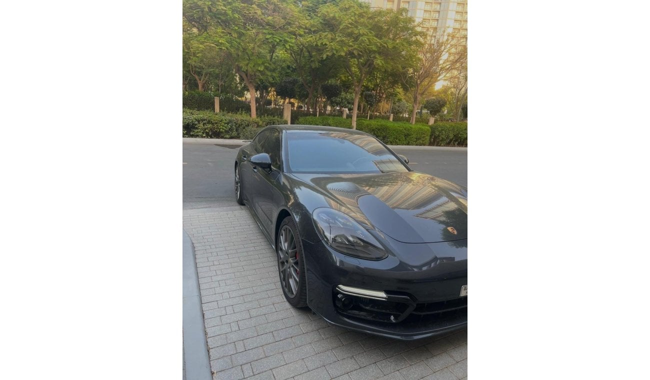 Porsche Panamera AWD