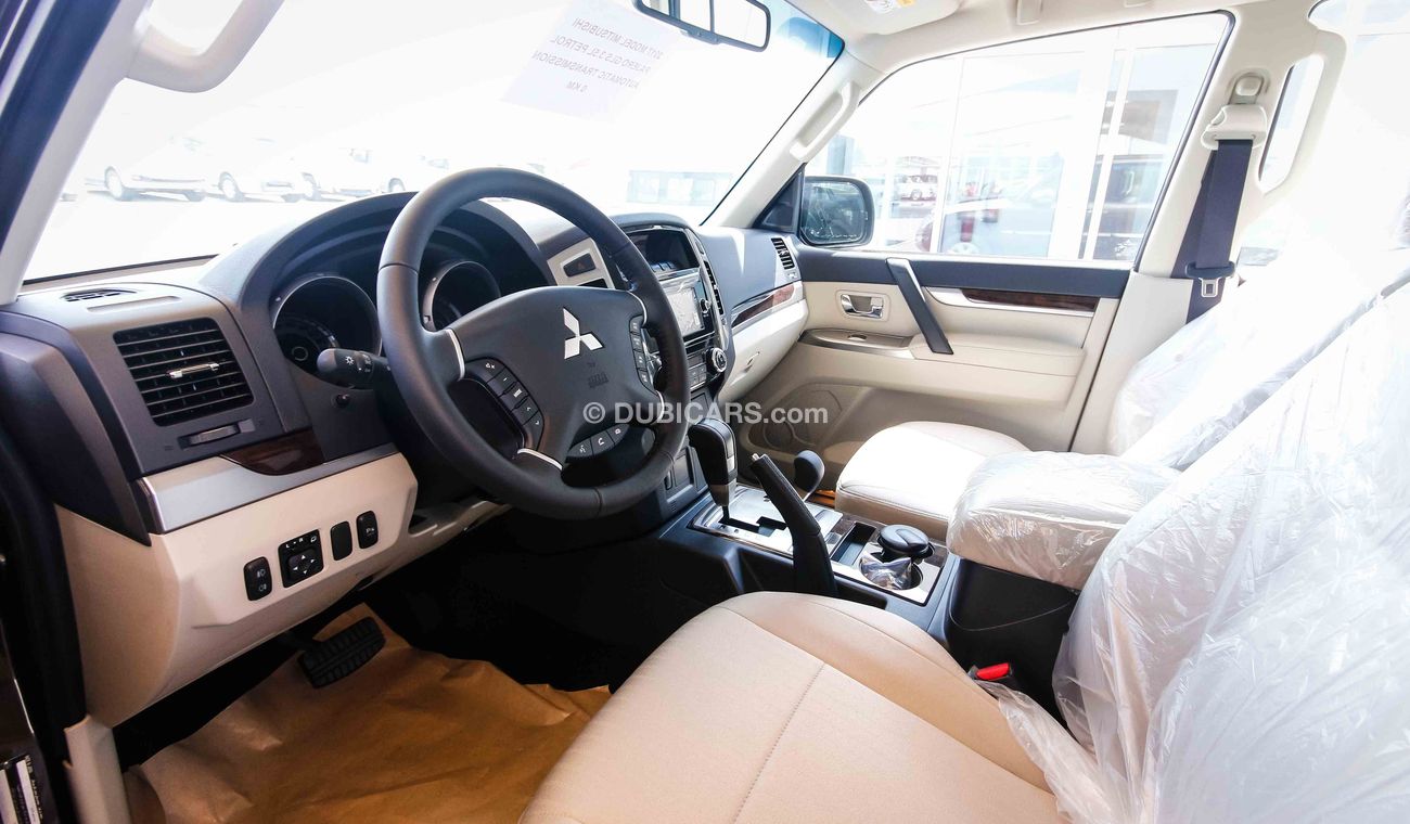 Mitsubishi Pajero GLS 3.5  7 SEAT AUTOMATIC TRANSMISSION