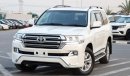 Toyota Land Cruiser 2017 TOYOTA LAND CRUISER SAHARA V8