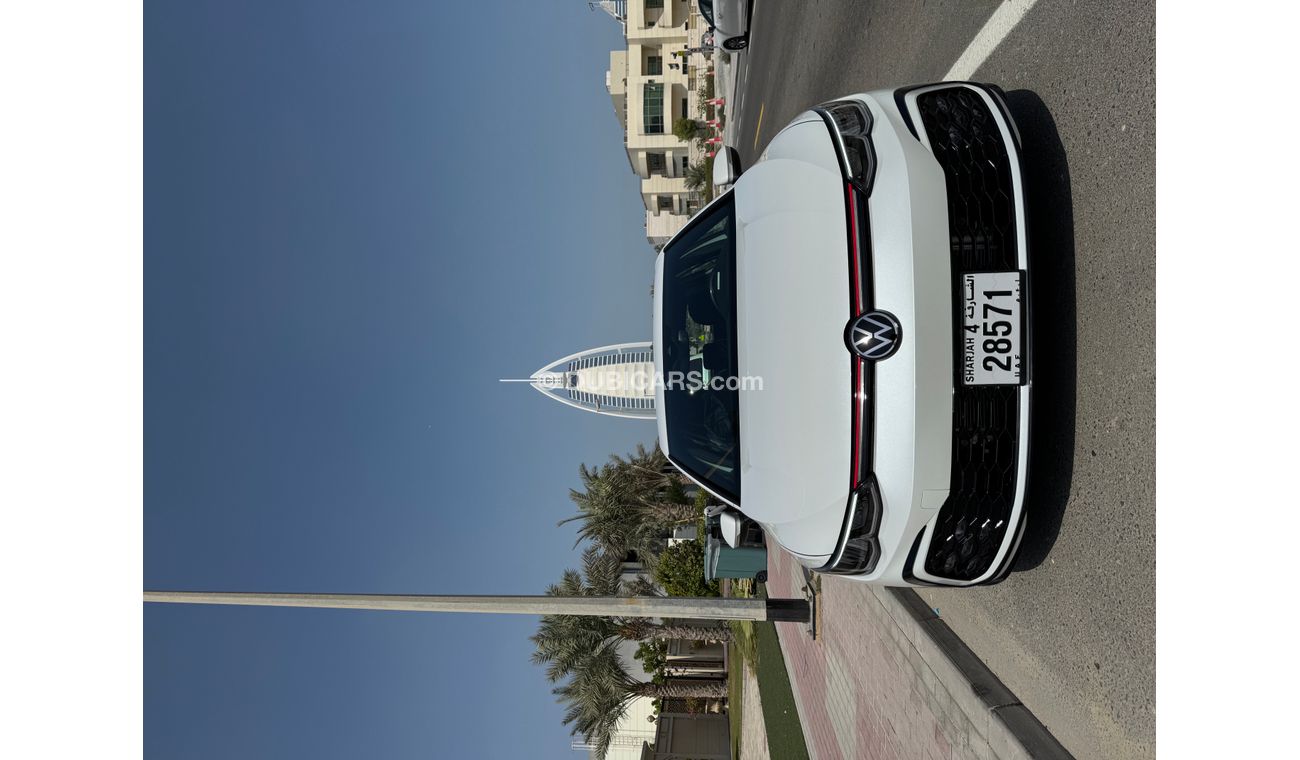 فولكس واجن جولف GTI