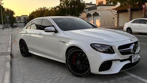 Mercedes-Benz E 63S AMG