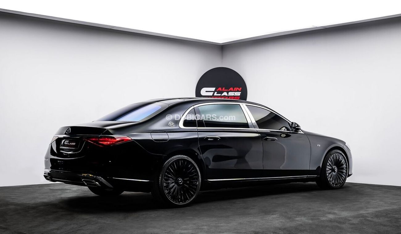 مرسيدس بنز S680 Maybach 2023 - American Specs