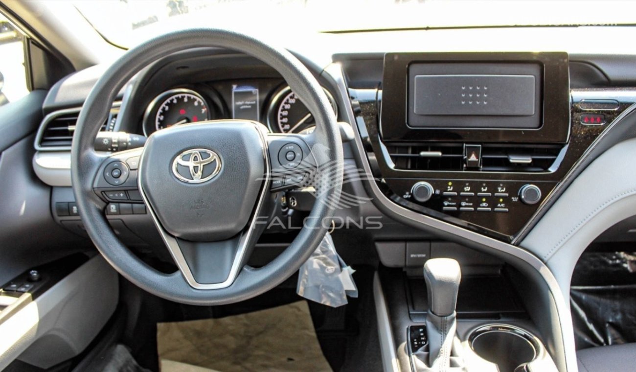 Toyota Camry LE 2.5L Petrol [Africa]