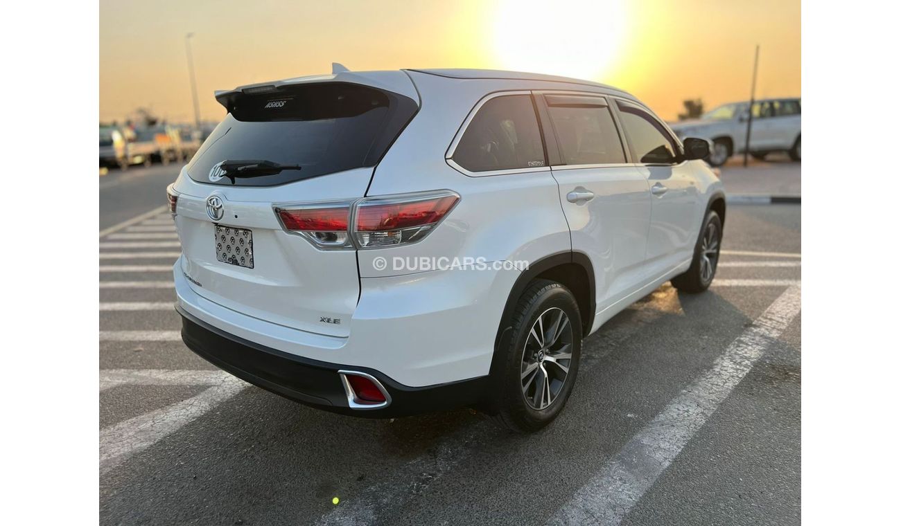 تويوتا هايلاندر 2016 TOYOTA HIGHLANDER XLE - 3.5 L - V6 - 6 CYL - 7 SEATER - ELECTRIC AND LEATHER SEATS -  SUNROOF -