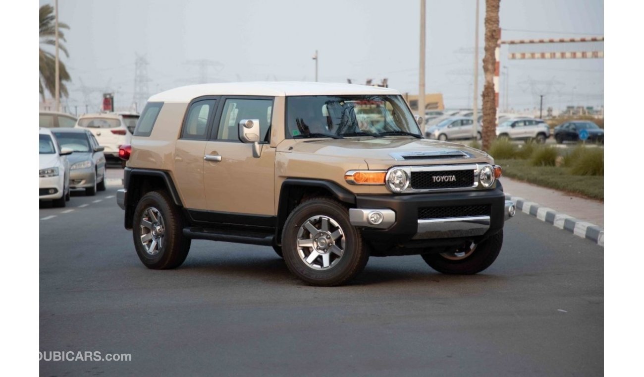 Toyota FJ Cruiser 2023 Toyota FJ Cruiser 4.0 JBL - Beige white Dual ton Inside Black