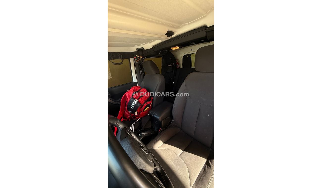 Jeep Wrangler Sport S 3.6L A/T