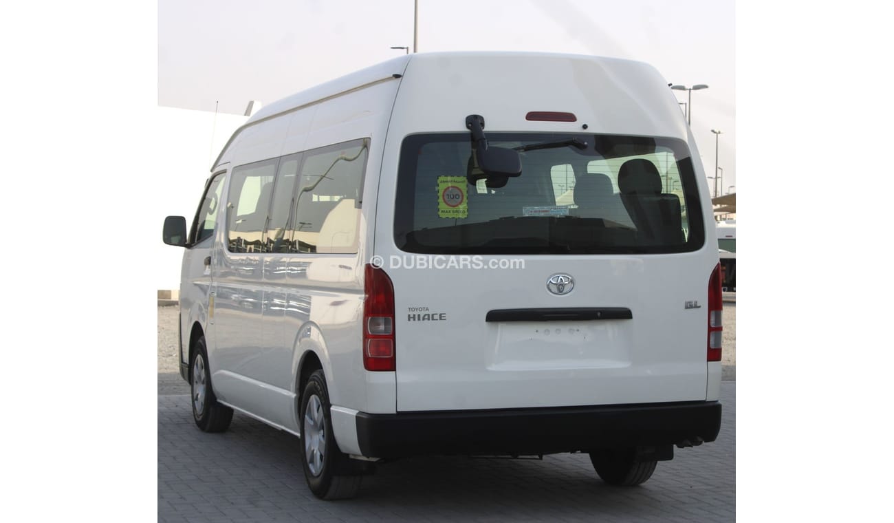 Toyota Hiace Commuter GL High Roof TOYOTA HIACE 2019 WHITE GCC EXCELLENT CONDITION WITHOUT ACCIDENT