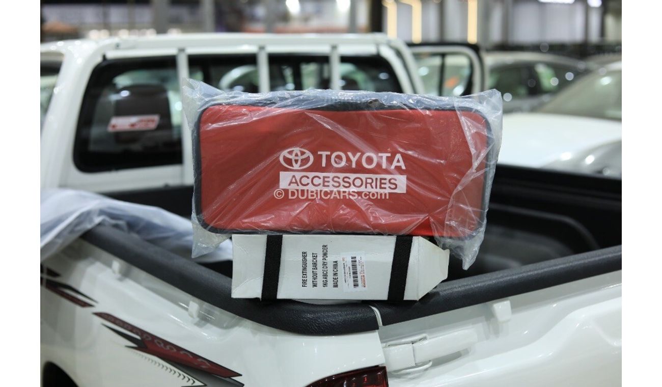 Toyota Hilux 2.4L DIESEL 4X2 Saudi Arabia specs