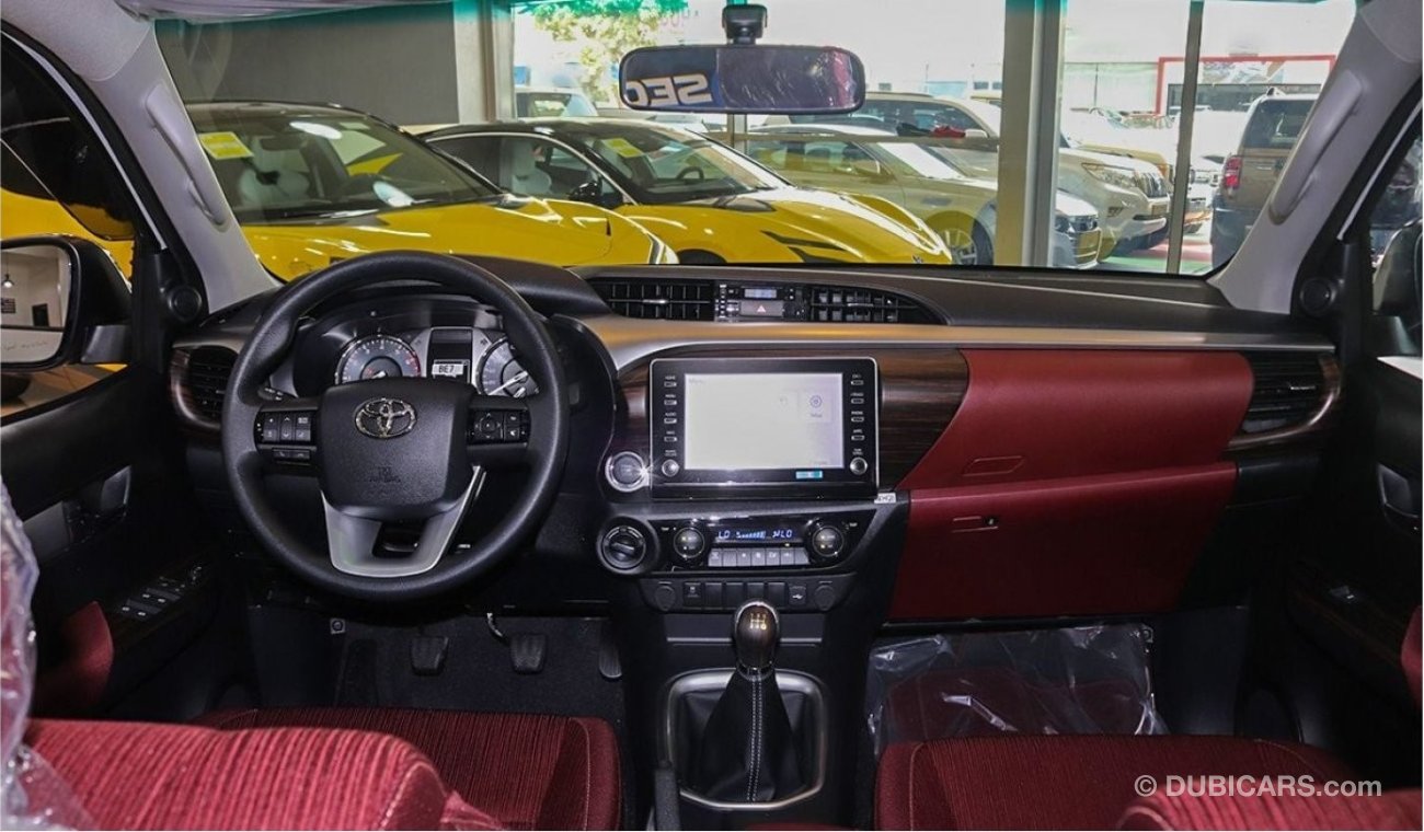 تويوتا هيلوكس 2024 Model Toyota Hilux DC, 2.7L Petrol, 4WD M/T