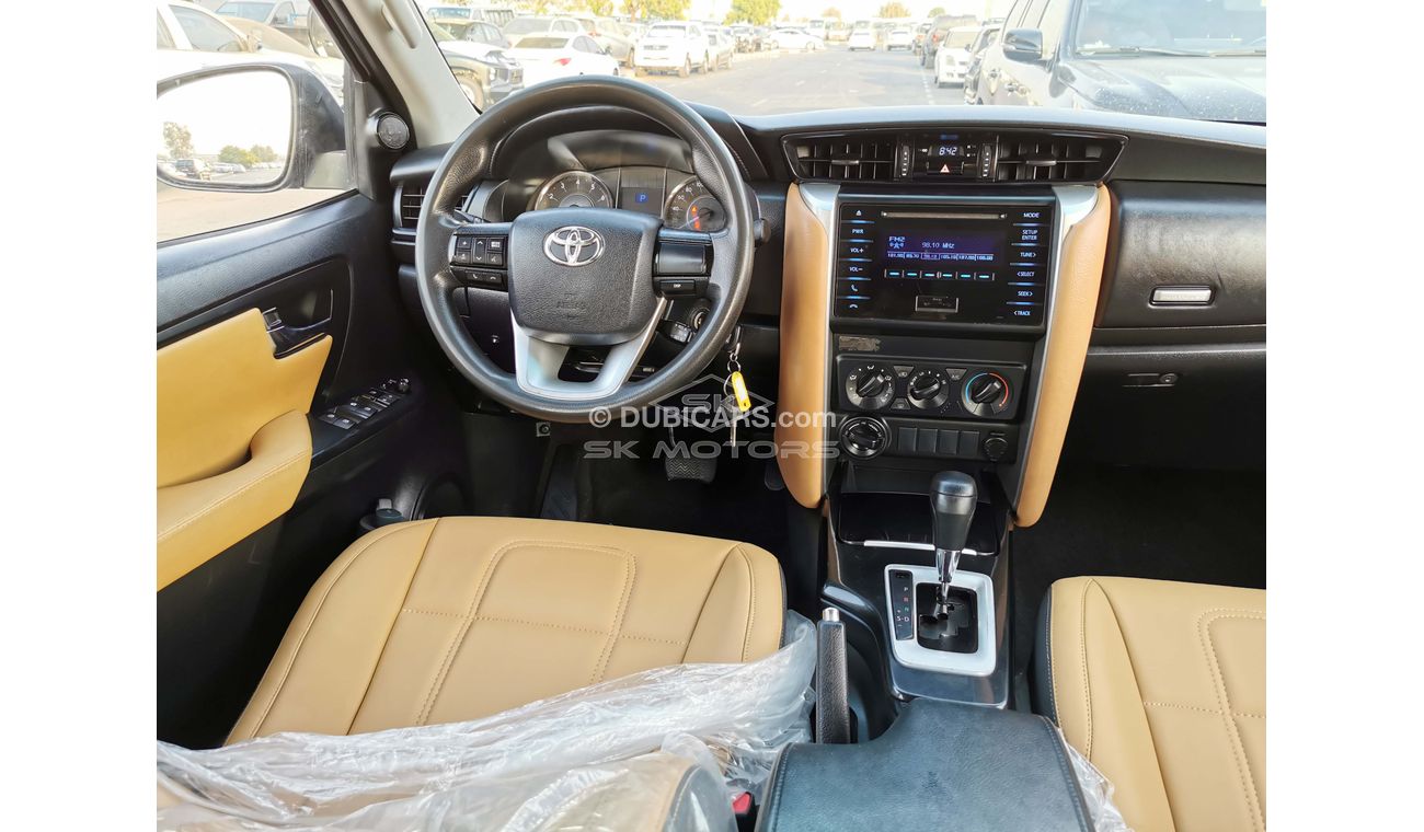 Toyota Fortuner 2.7L, Leather Seats, Rear A/C, Rear Parking Sensor (LOT # 181)