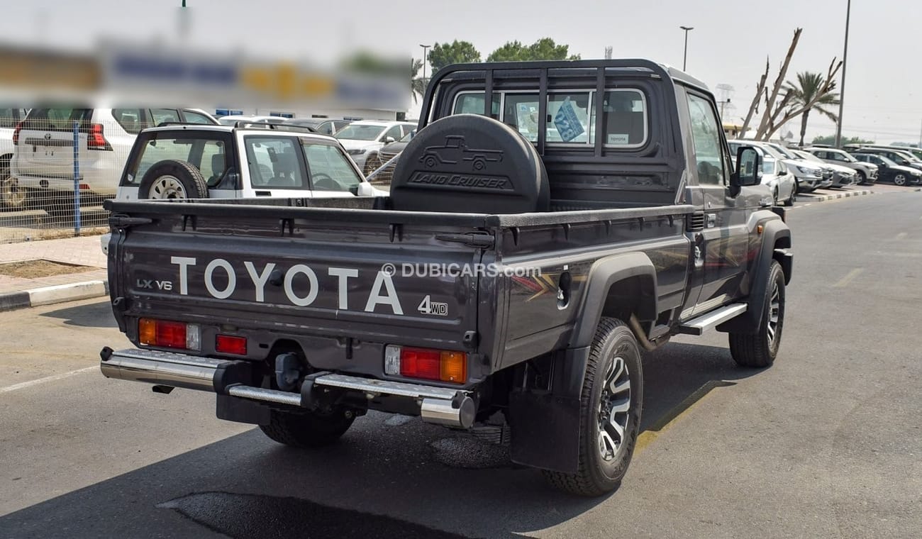 Toyota Land Cruiser Pick Up