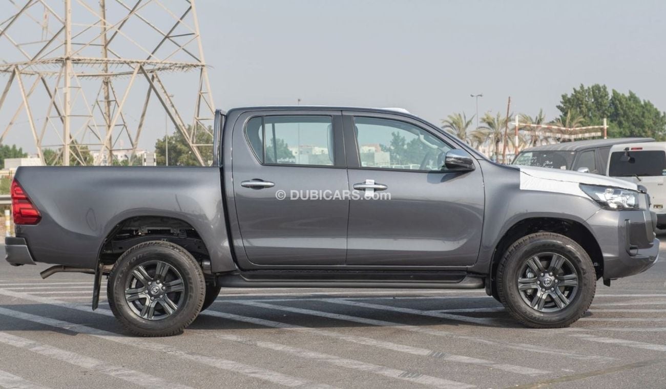 تويوتا هيلوكس HILUX 2.4L AT