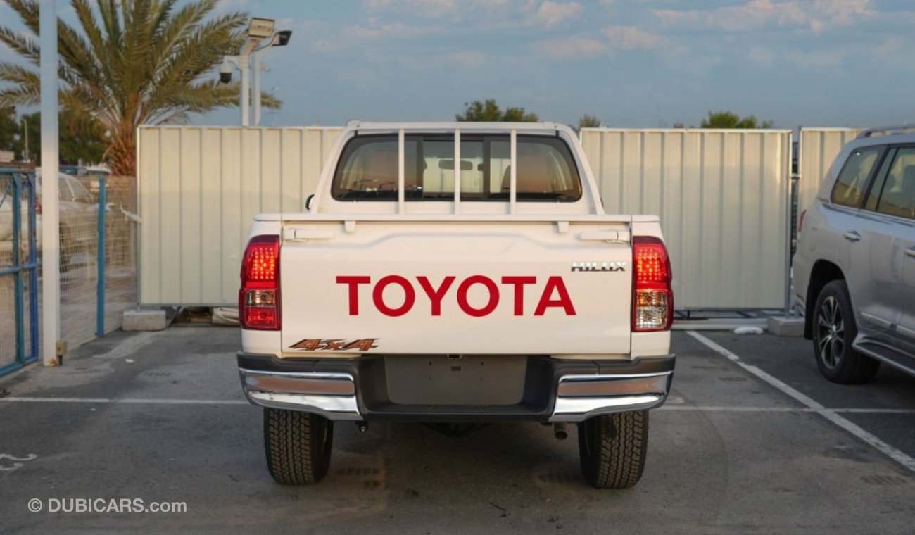 Toyota Hilux 2.7 AT 4X4 Double Cabin GCC 0 KM