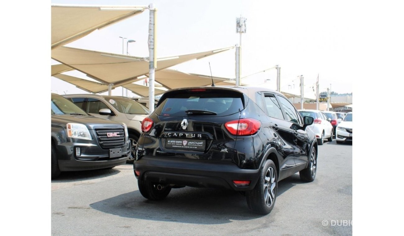 Renault Captur ACCIDENTS FREE - GCC - PERFECT CONDITION INSIDE OUT - ORGINAL PAINT - FULL OPTION