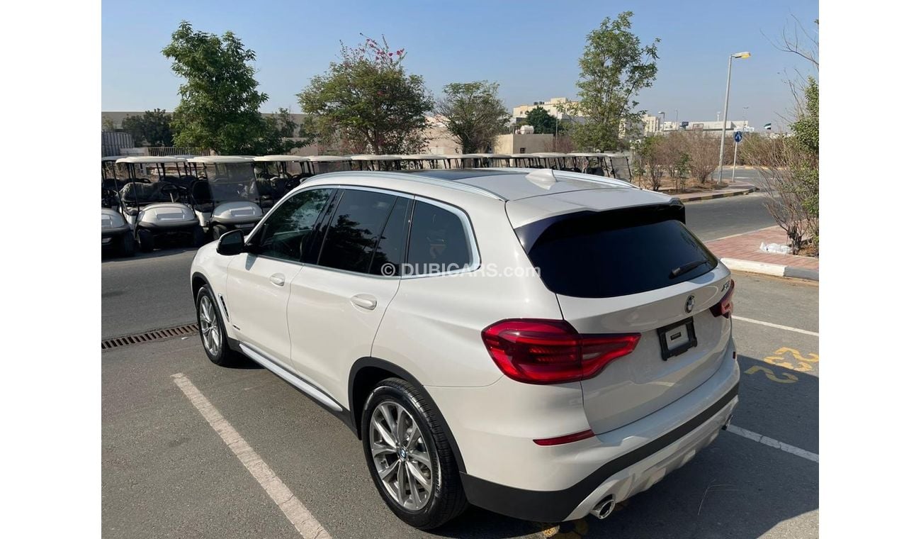 بي أم دبليو X3 xDrive 30i Exclusive 2.0L