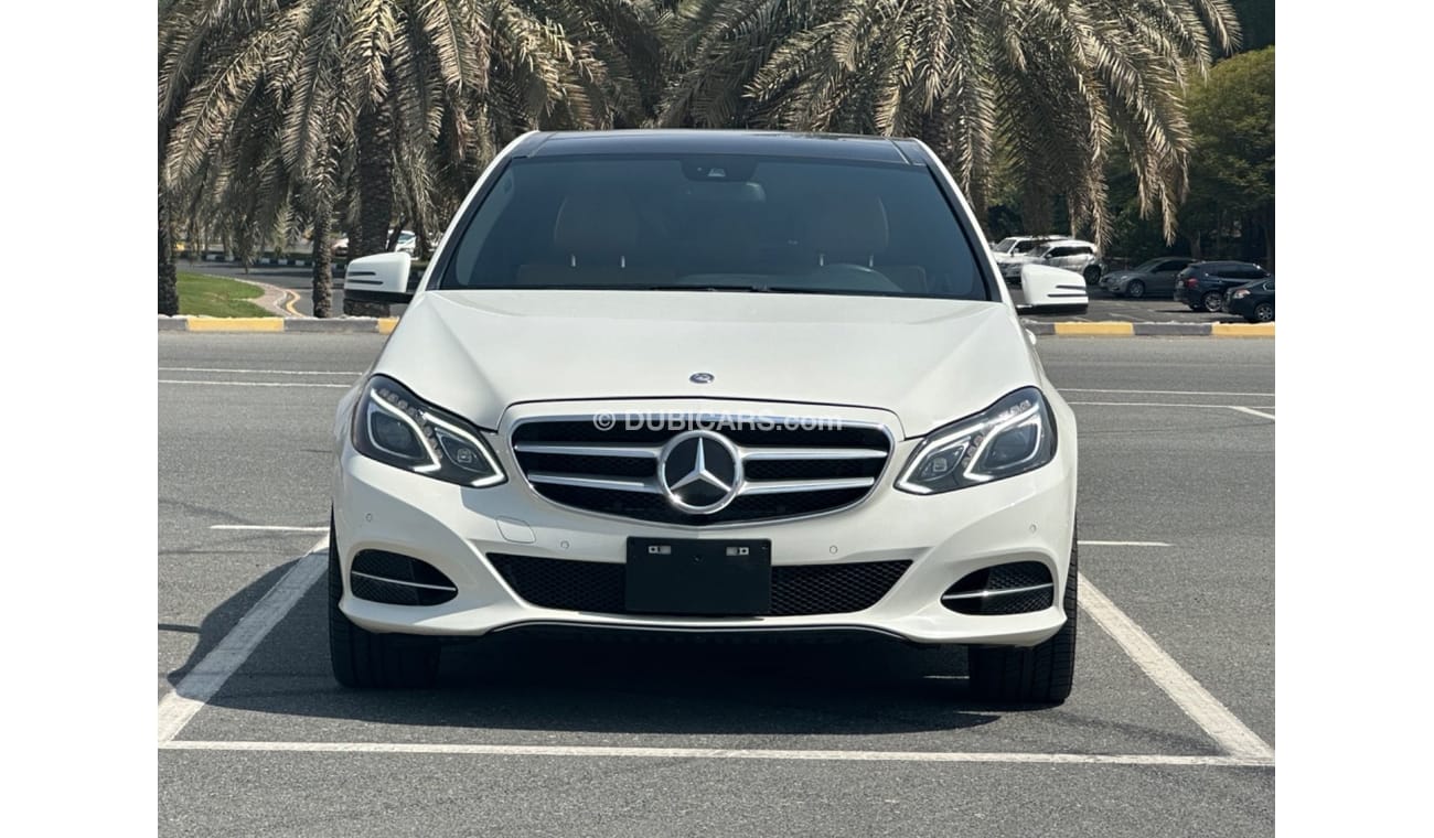 Mercedes-Benz E 350 Model 2011 GCC CAR PREFECT CONDITION FULL OPTION PANORAMIC ROOF LEATHER SEATS FACE LEFT 2016