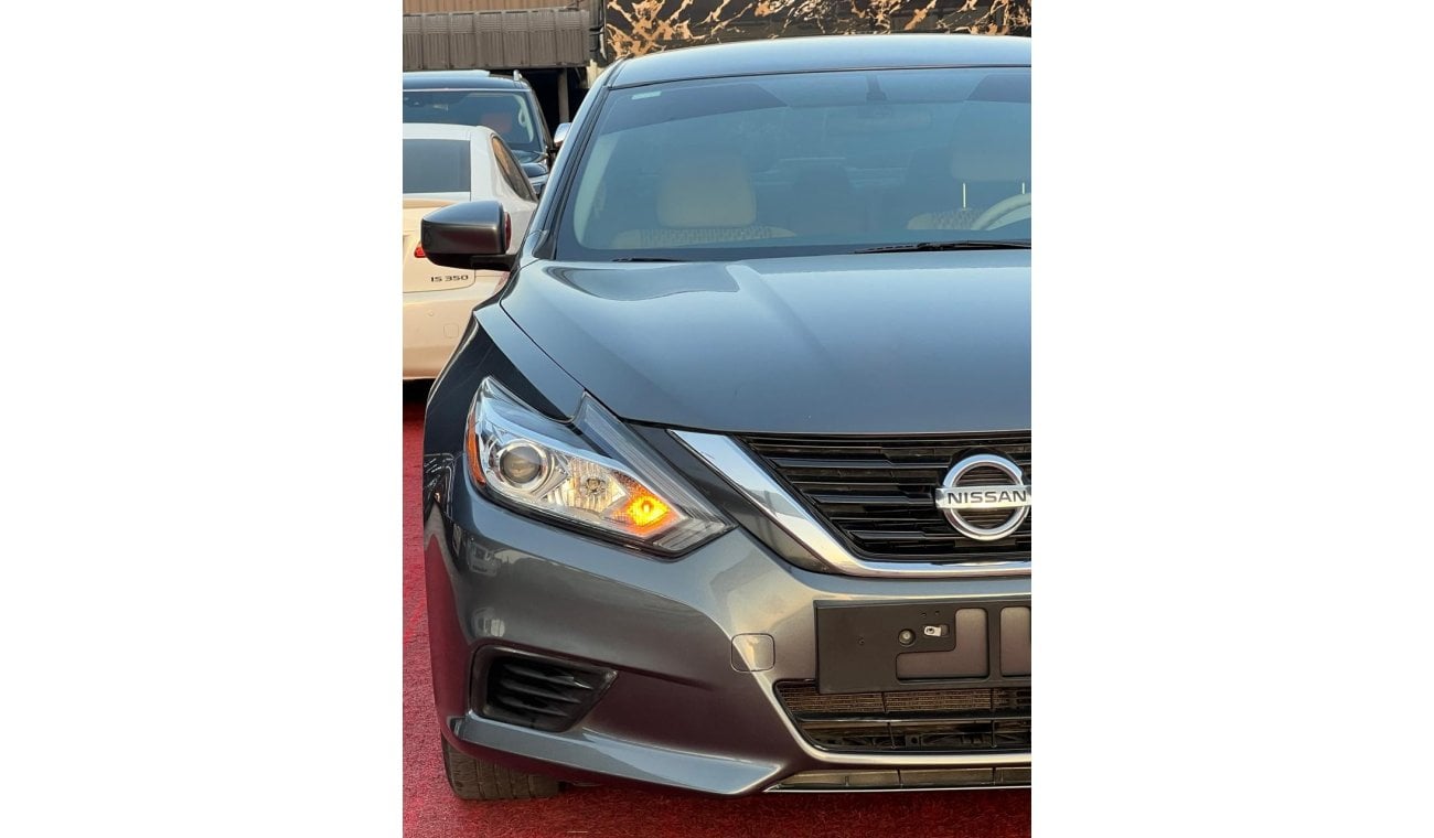 Nissan Altima S