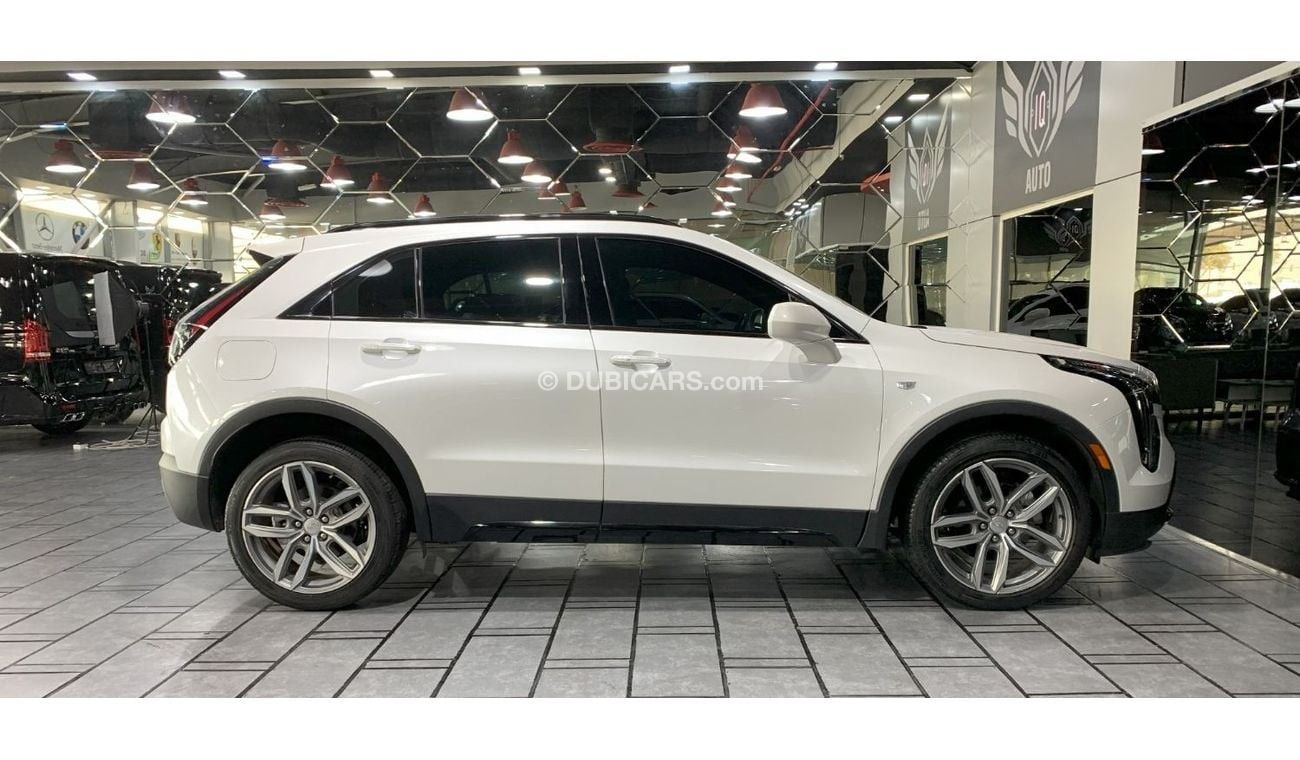 Cadillac XT4 AED 1,600 P.M | 2019 CADILLAC XT4 SPORT | LOW KM | TWO YEARS  WARRANTY | PANORAMIC VIEW | FSH | GCC