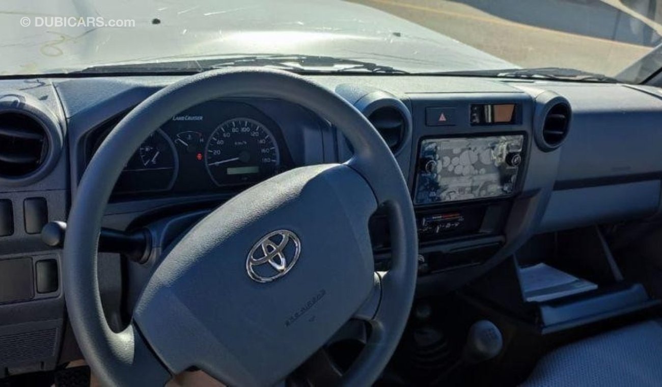 تويوتا لاند كروزر OYOTA LANDCRUISER SINGL CABIN (HZJ79-Z3)