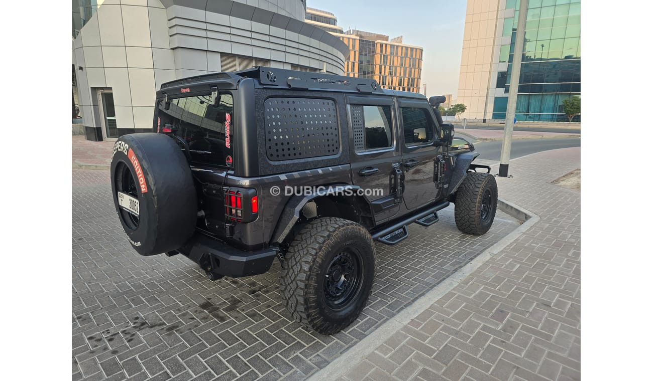 Jeep Wrangler Unlimited Sport 3.6L A/T