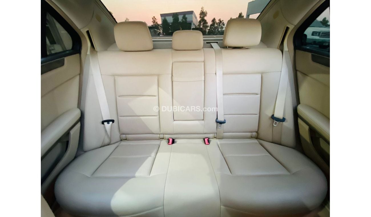 مرسيدس بنز E 250 Good condition car GCC spec