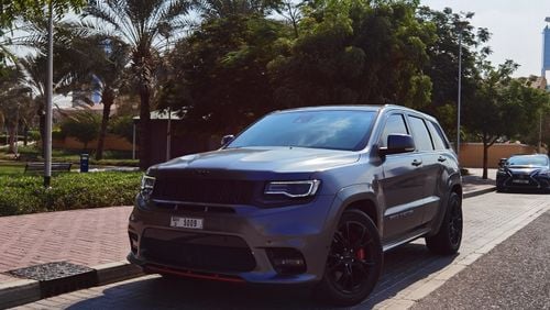 Jeep Grand Cherokee SRT8 6.4L