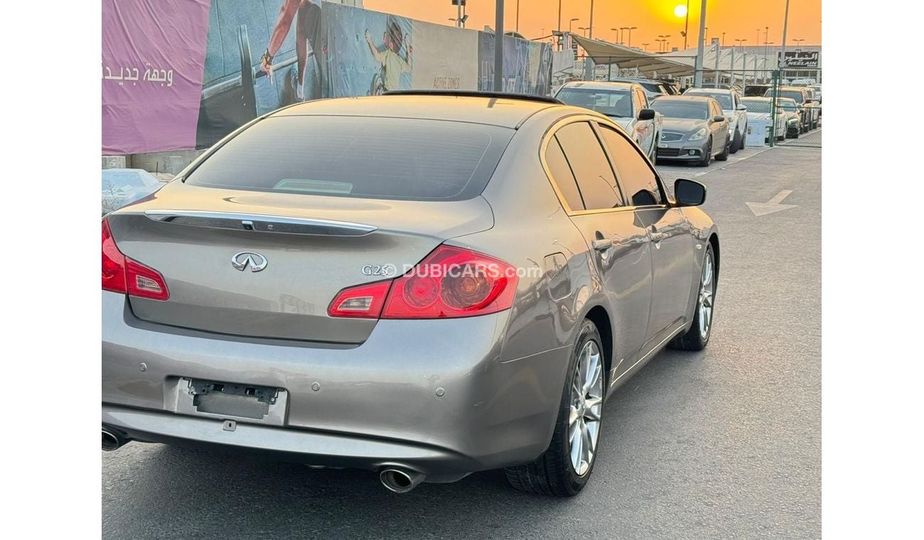 إنفينيتي G25 in excellent condition and requires no expenses