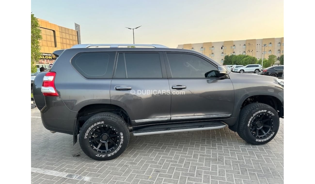 تويوتا برادو Toyota Prado 2017 VXR V6 4.0 full option top the range left hand drive